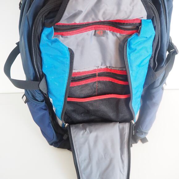 The North Face Surge Backpack Blue Commute Hiking Camping Laptop School‎ Travel - Picture 4 of 13